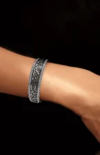 Endless Beauty – Diamond Engraved Gold Bracelet - Image 5