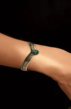Crown of Ambition – Diamond Arabic Gold Bracelet - Image 2