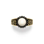 The Hidden Pearl – Gold, Diamond & Calligraphy Ring - Image 10