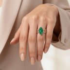 Heart’s Haven Gold Ring - Image 11